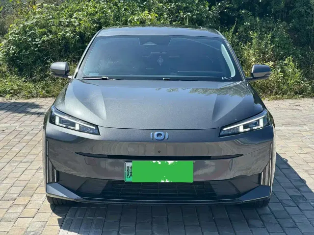 Changan Qiyuan A05 — Фото автомобиля 2