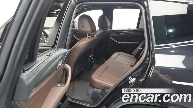 BMW X3 xDrive 20i M Sport — Фото автомобиля 10
