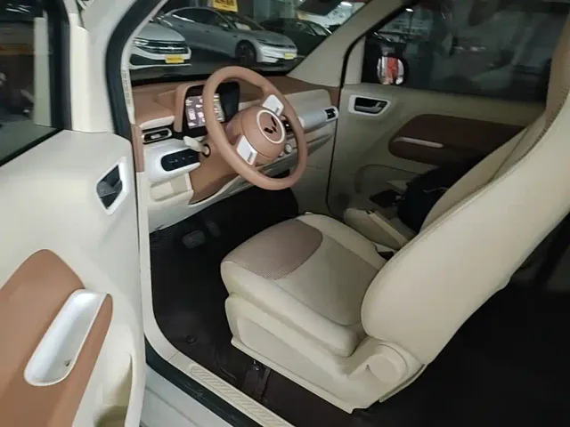Wuling Hongguang Mini EV — Фото автомобиля 15