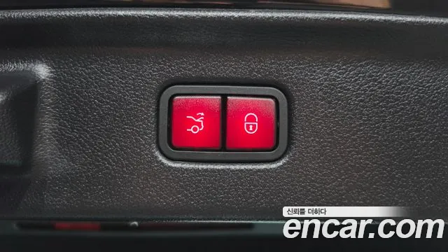 Mercedes-Benz S-Class — Фото автомобиля 25