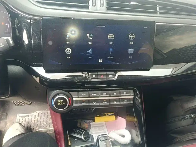 Dongfeng Fengshen AX7 — Фото автомобиля 12