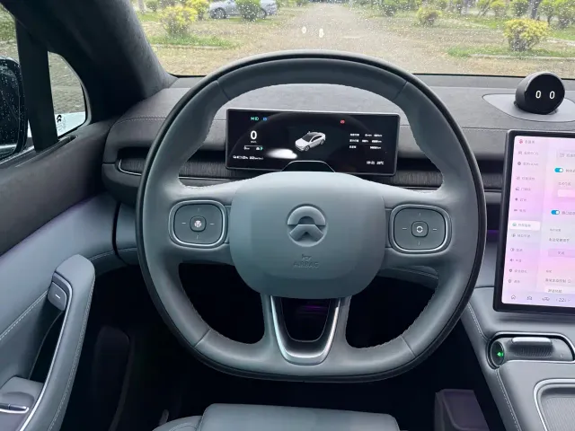 Nio EC6 — Фото автомобиля 8