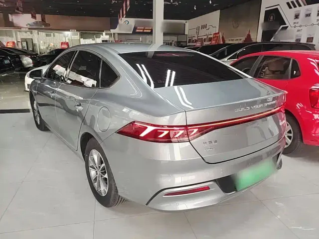 BYD Qin PLUS — Фото автомобиля 4