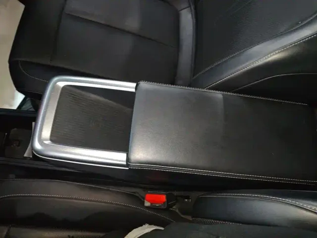 iCAR V23 — Фото автомобиля 3