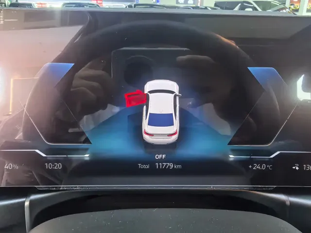 BMW i3 — Фото автомобиля 7