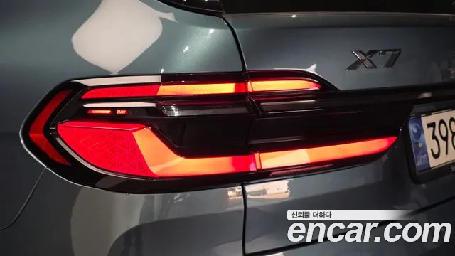 BMW X7 — Фото автомобиля 5