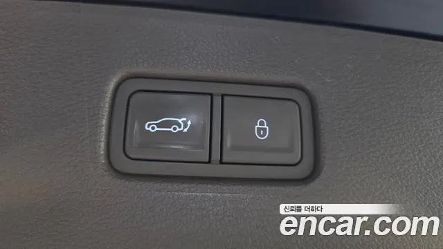 Genesis GV80 — Фото автомобиля 22