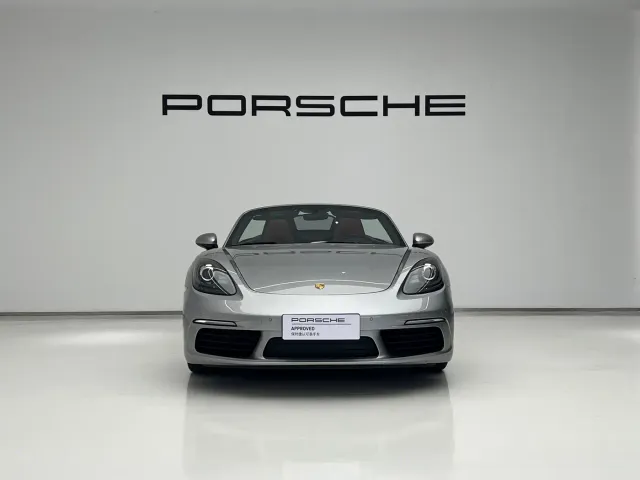 Porsche 718 — Фото автомобиля 6