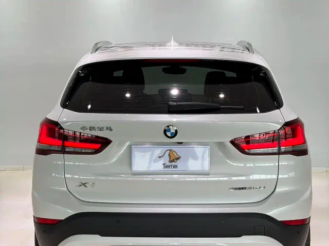 BMW X1 — Фото автомобиля 5