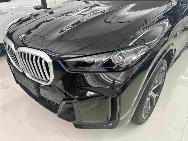 BMW X5 — Фото автомобиля 3