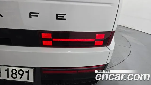 Hyundai Santa Fe MX5 — Фото автомобиля 8
