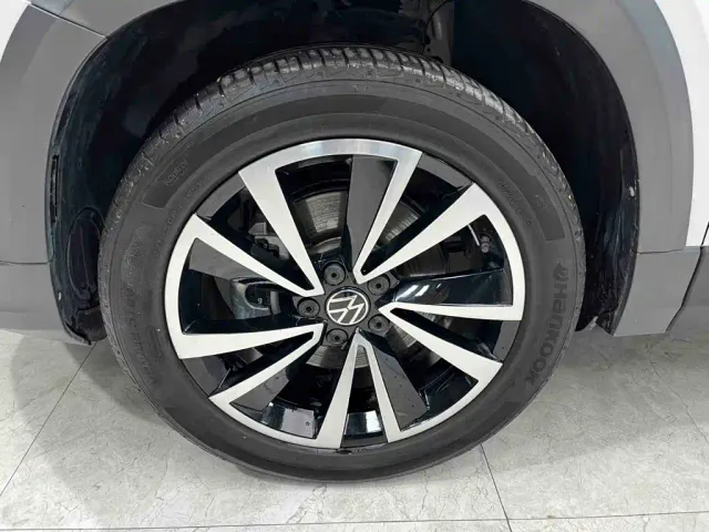 Volkswagen Tharu — Фото автомобиля 24