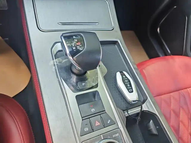 Jetour X70 Plus — Фото автомобиля 13