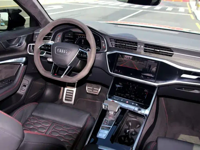 Audi RS 6 — Фото автомобиля 11