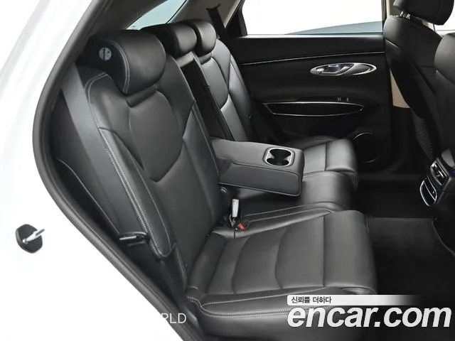 Genesis GV70 2.5T Бензин AWD — Фото автомобиля 12