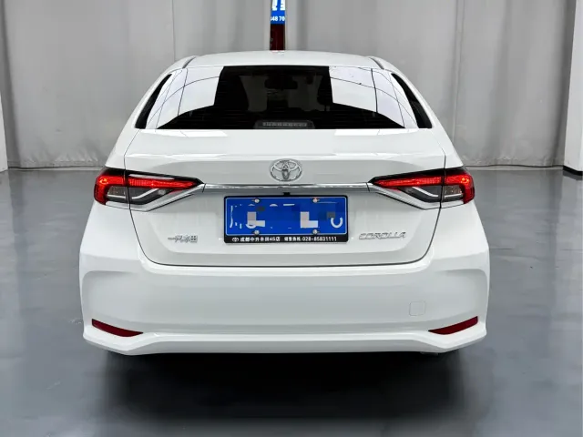 Toyota Corolla — Фото автомобиля 16