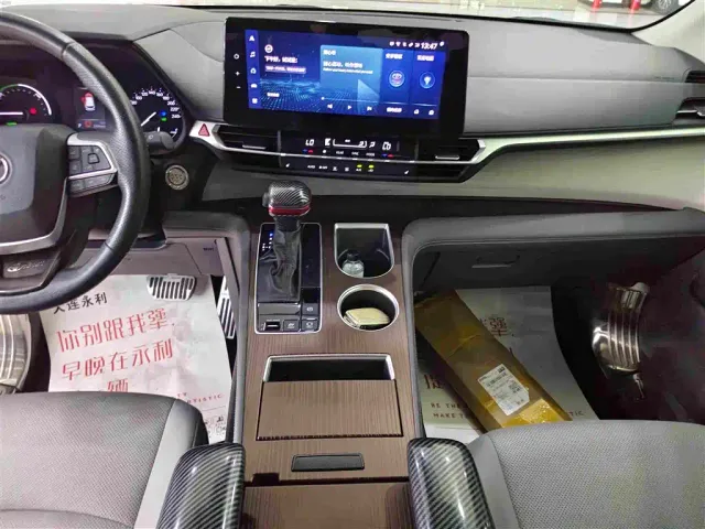 Toyota Granvia — Фото автомобиля 8