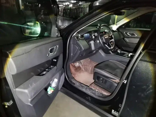 Land Rover Range Rover Velar — Фото автомобиля 12
