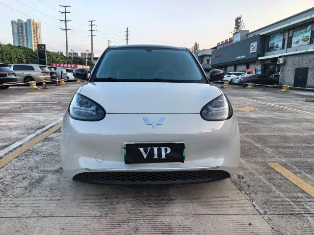 Wuling Bingo — Фото автомобиля 2
