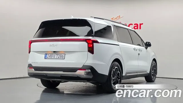 Kia Carnival 4th Gen — Фото автомобиля 2