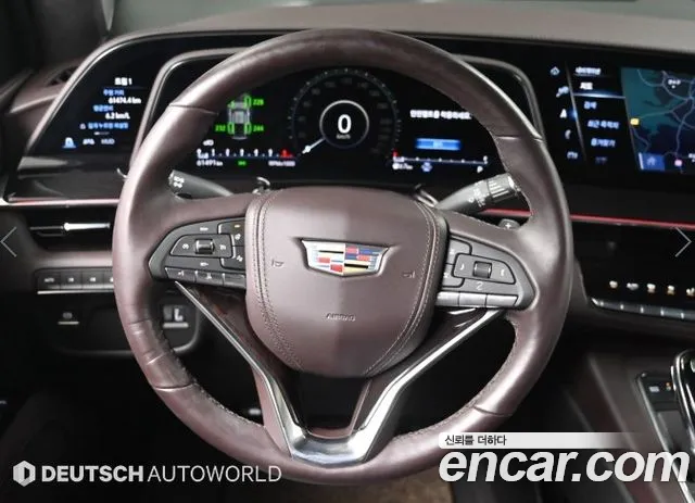 Cadillac Escalade 5th Gen — Фото автомобиля 13