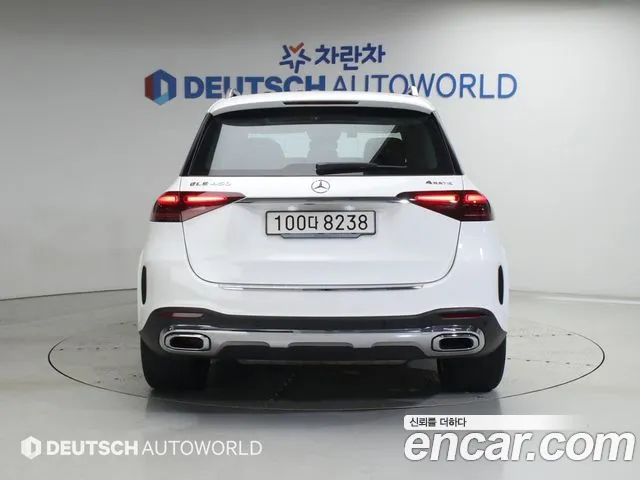 Mercedes-Benz GLE-Class — Фото автомобиля 7