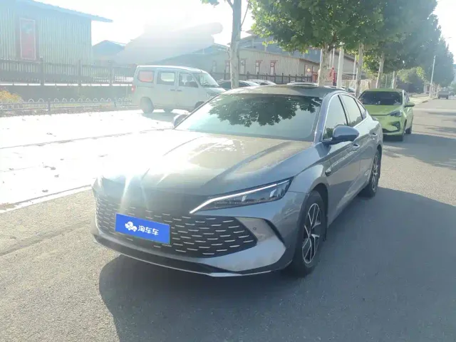 Фотография автомобиля — BYD Qin L