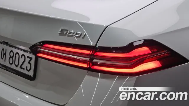 BMW 5-Series — Фото автомобиля 22