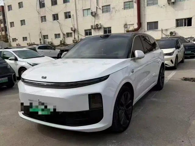 Фотография автомобиля — Li Auto L6