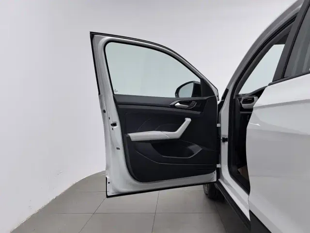 Volkswagen Tharu — Фото автомобиля 8