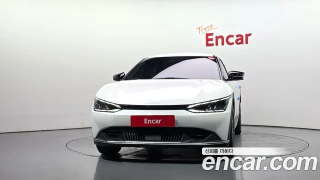 Kia EV6 — Фото автомобиля 3