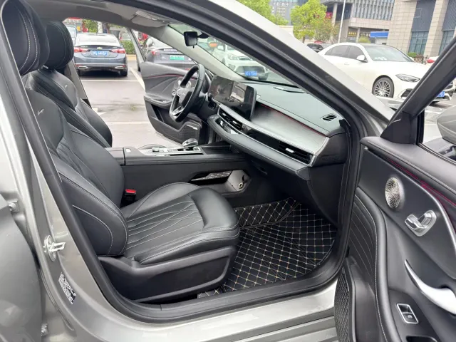 Chery Arrizo 8 — Фото автомобиля 9