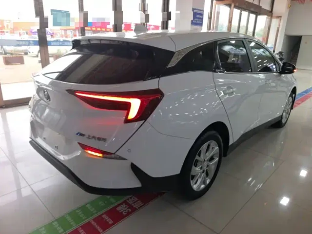 Buick Velite 6 — Фото автомобиля 6