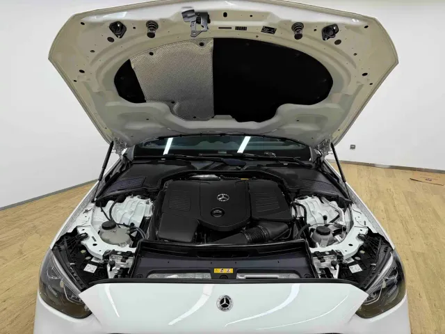 Mercedes-Benz C-Class — Фото автомобиля 6