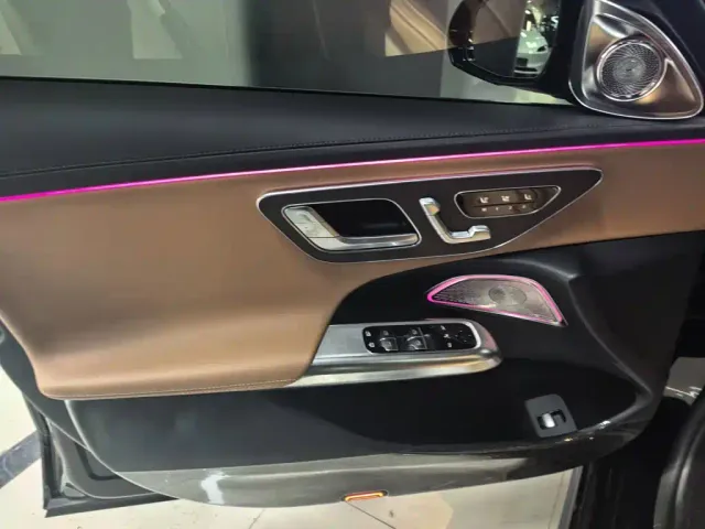 Mercedes-Benz E-Class — Фото автомобиля 7