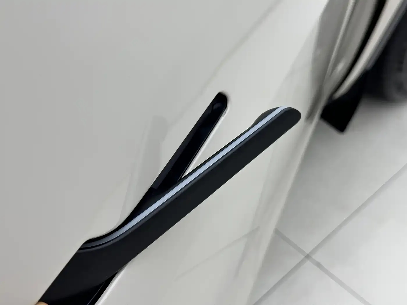 Tesla Model Y 2022 Facelift Rear-Wheel Drive Version — Фото автомобиля 12