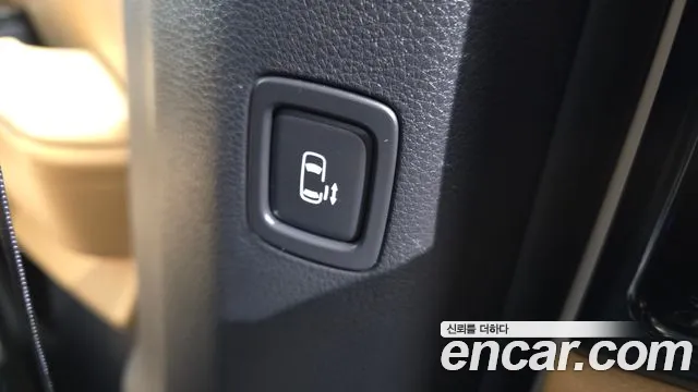 Kia Canival Carnival 4 поколение 7 мест Signature — Фото автомобиля 18