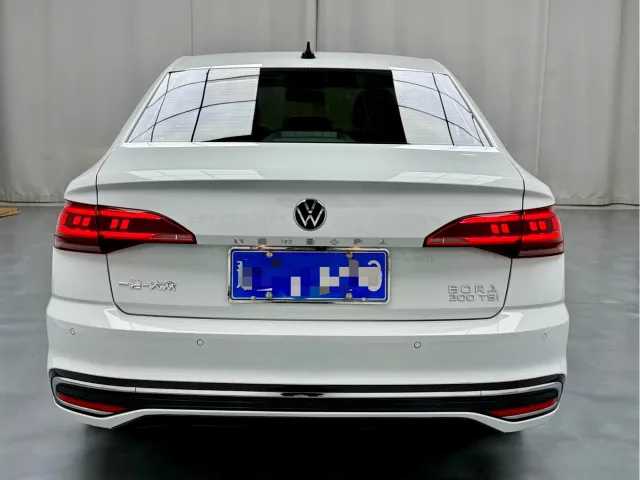 Volkswagen Bora — Фото автомобиля 17