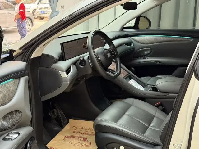 IM Motors LS6 — Фото автомобиля 4