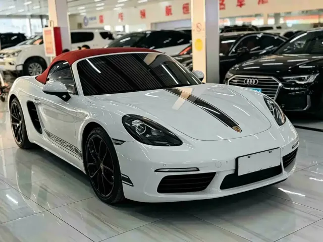Porsche 718 — Фото автомобиля 3