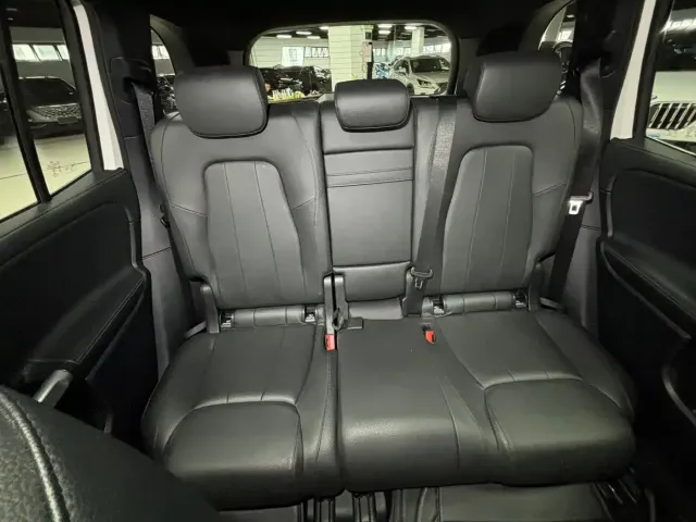 Mercedes-Benz GLB-Class — Фото автомобиля 21