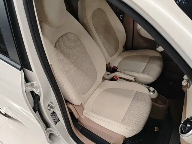 Wuling Hongguang Mini EV — Фото автомобиля 24