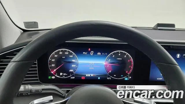 Mercedes-Benz GLE-Class — Фото автомобиля 8