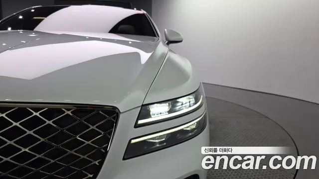Genesis G80 Бензин 2.5 турбо AWD — Фото автомобиля 19