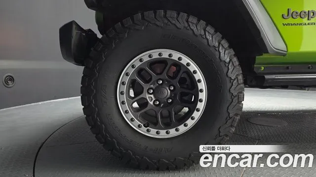 Jeep Wrangler JL — Фото автомобиля 5