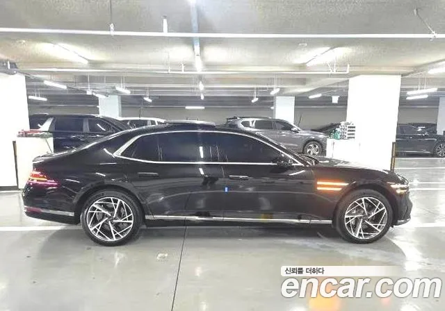 Genesis G90 Бензин 3.5 турбо AWD — Фото автомобиля 8
