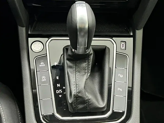 Volkswagen CC — Фото автомобиля 15