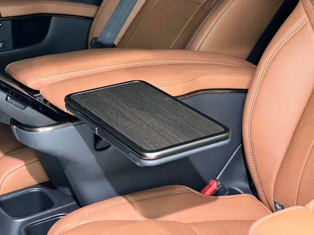 Toyota Vellfire — Фото автомобиля 17