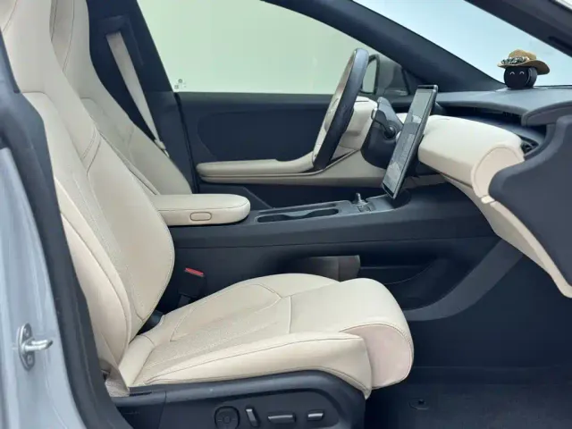 Nio ET5 Touring — Фото автомобиля 11