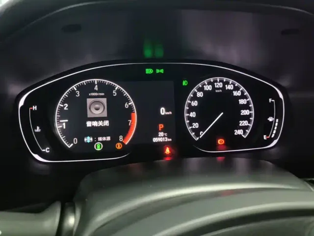 Honda Accord — Фото автомобиля 11